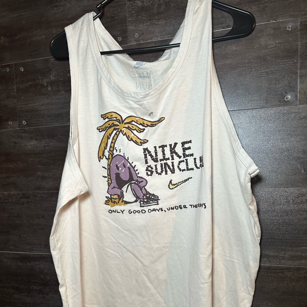 Nike sun club tank top